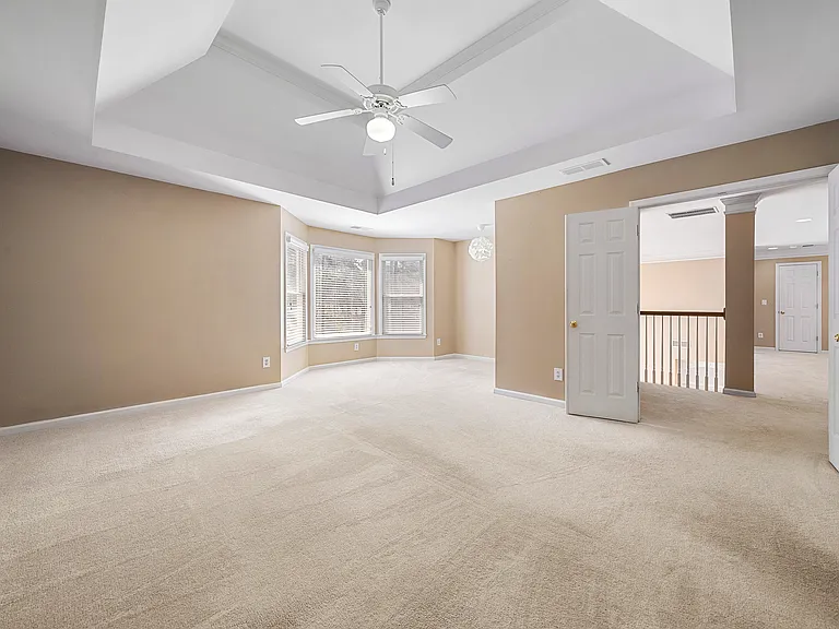 130 Candler Ct — Photo 29