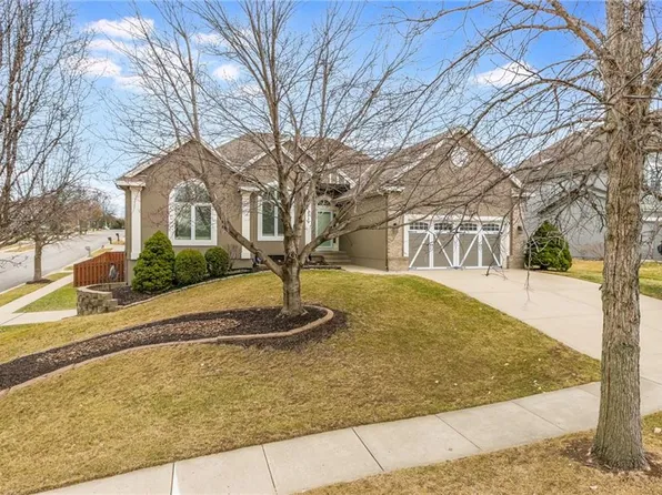 9029 N Bellefontaine Ave, Kansas City, MO 64156