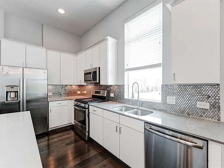 8409 Hempstead Rd #A — Photo 18