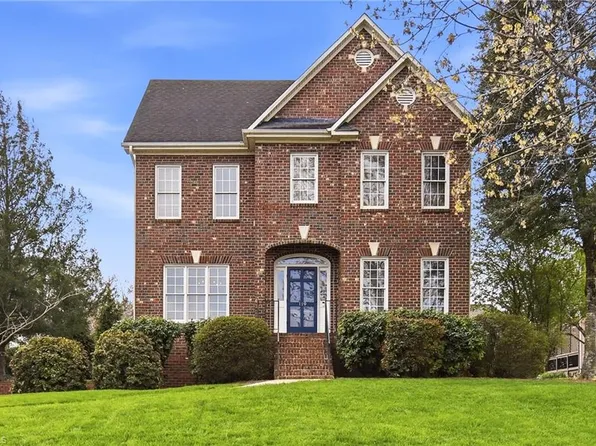 119 Kingsmill Pl, Bermuda Run, NC 27006