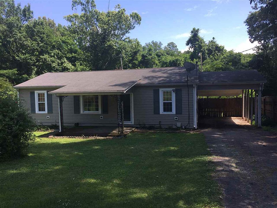1376 Cumberland St, Dyersburg, TN 38024 Zillow