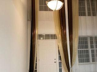 319 Buffalo Dr, Elgin, IL 60124