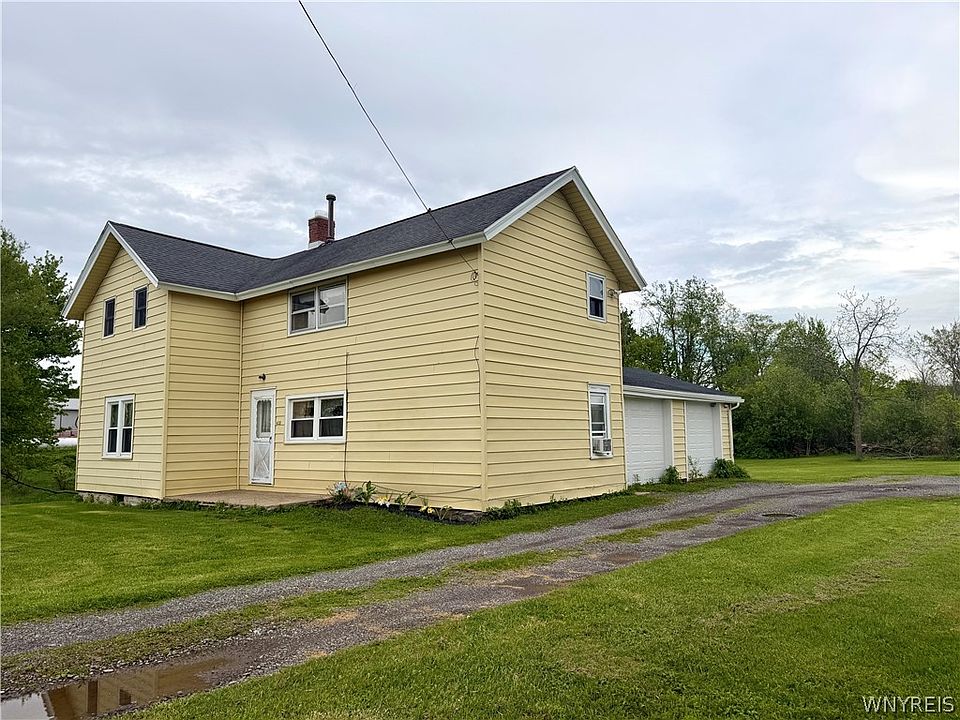 1st image of 4033 Schuster Rd