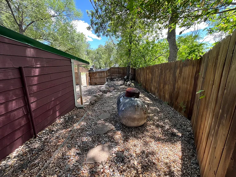 839 E Costilla St #B — Photo 19