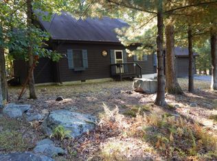 4220 Kenwood Ter, East Stroudsburg, PA 18301