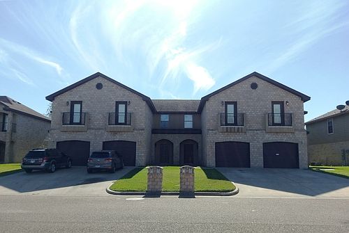 1st image of 20696 Alta Vista Ct