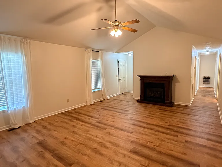 184 Gaskins Rd — Photo 4