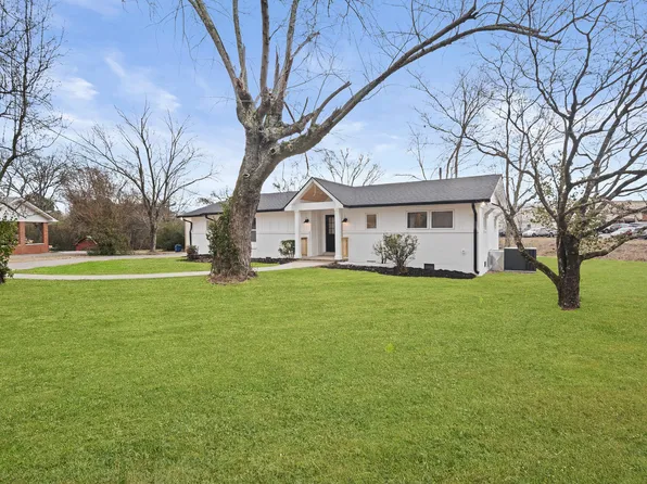 110 Horseshoe Dr, Shelbyville, TN 37160