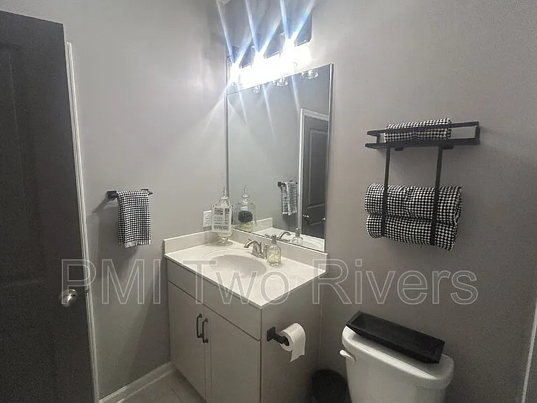 704 Copper Branch Rd — Photo 5