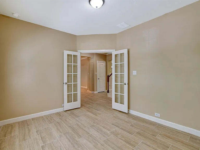 54 Whetstone Ridge Ct — Photo 11