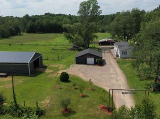 3387 Brehmer Rd, Abrams, WI 54101