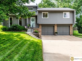 4822 S 157th St, Omaha, NE 68135