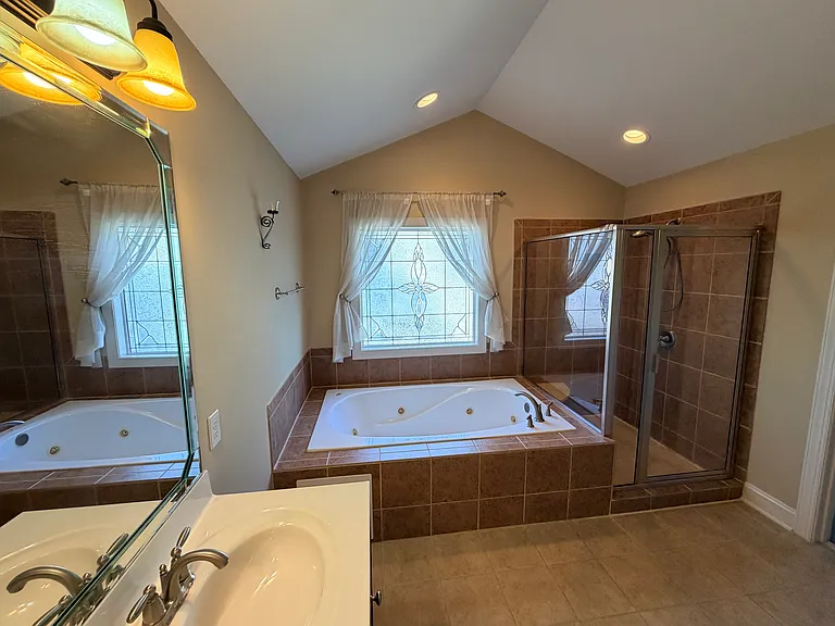 2712 Plum Ridge Rd — Photo 32