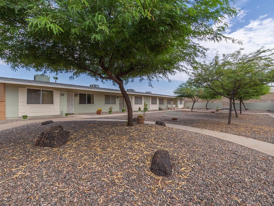 1st image of 10658 W Coggins Dr