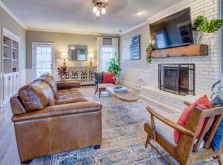 1360 Pinnacle Point Dr, Collierville, TN 38017