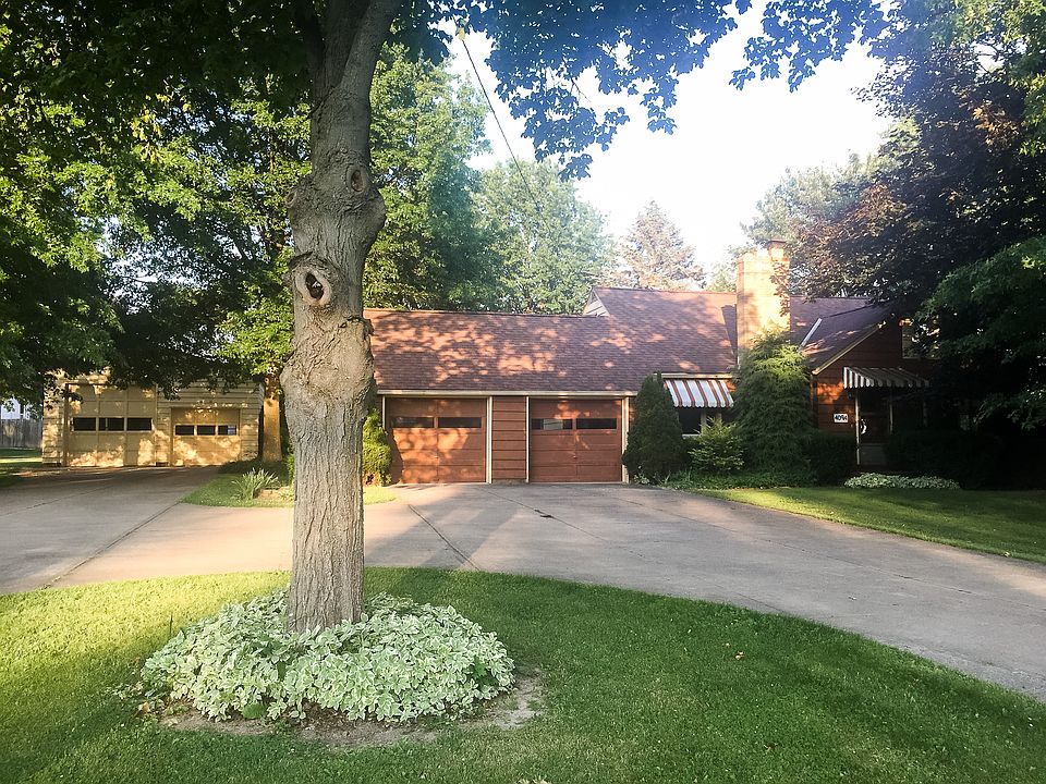 1st image of 4094 Broadway Ave