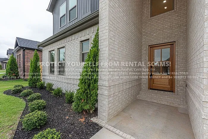 6902 High Meadow Blvd — Photo 2