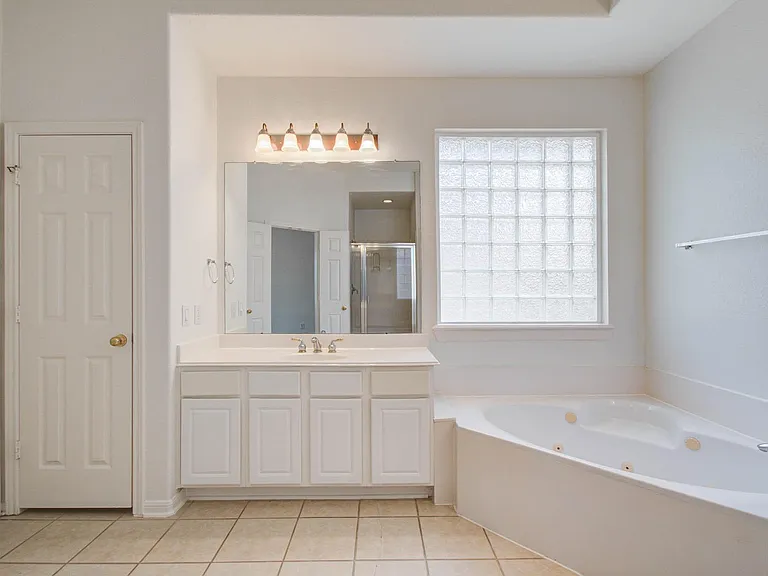4106 Angel Springs Dr — Photo 23