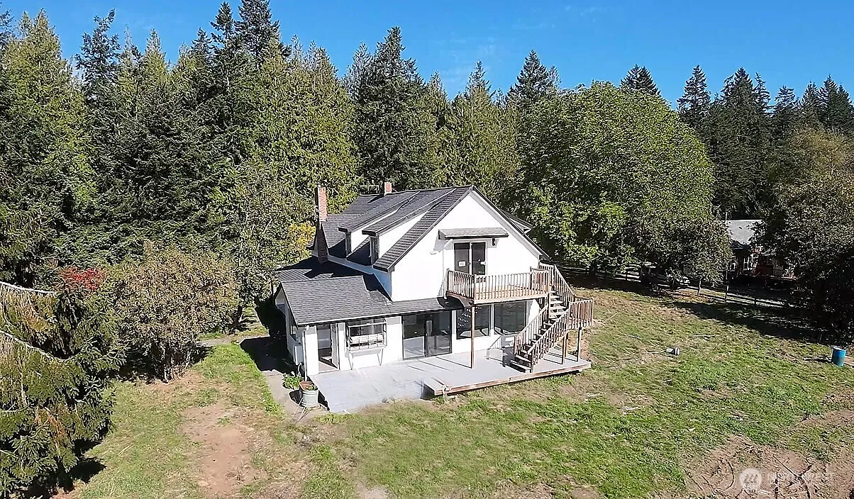 4092 Ginnett Road photo 1