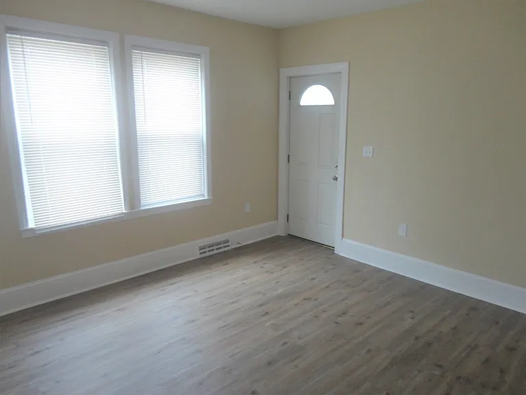31 Wilson St #1 — Photo 2