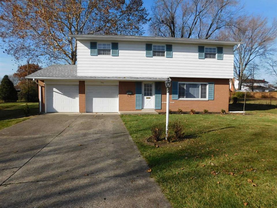1st image of 700 Adria Ct