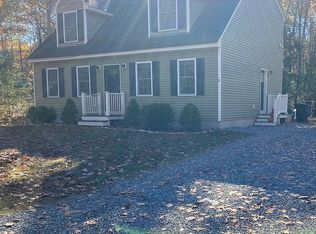 75 Batchelder Rd, Raymond, NH 03077