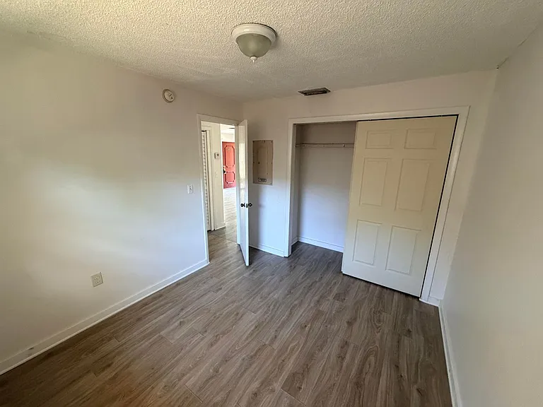 7434 Chapel Ave — Photo 16