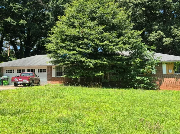 5482 Helen Pl SW, Mableton, GA 30126