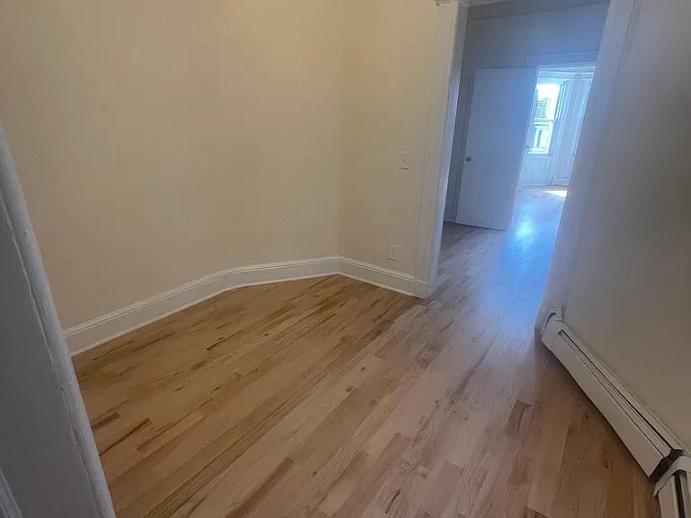 6 Webster Ave #5 — Photo 6