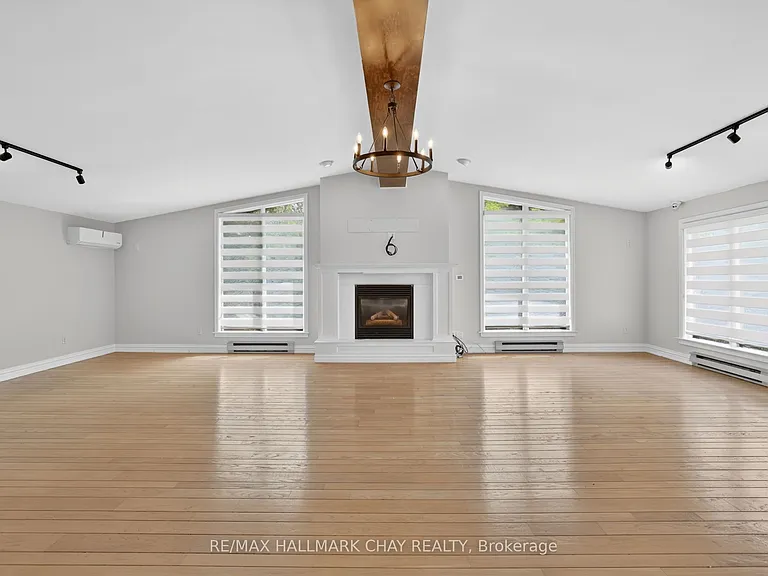80 Beaumonde Heights Dr #UPPER — Photo 20