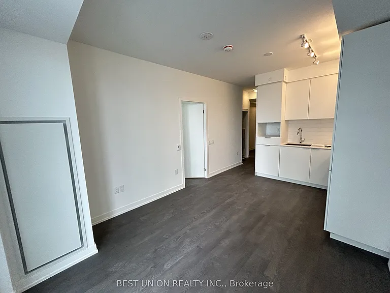 8 Olympic Garden Dr #S2801 — Photo 12