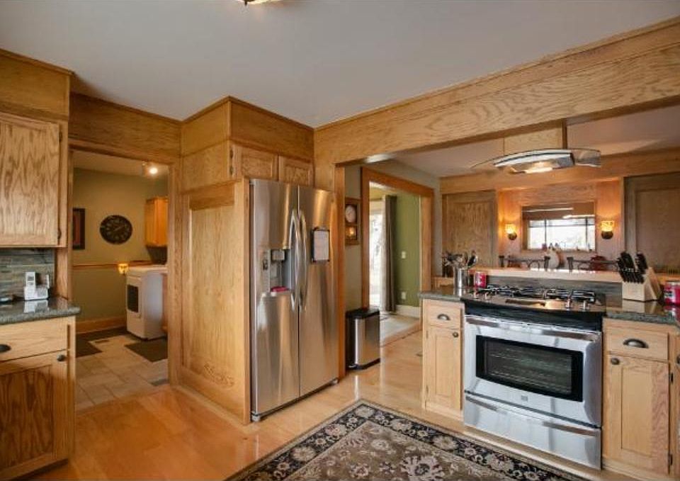 1st image of 1308 Oakwood Ln