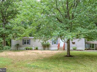 11407 Railroad Ln, Locust Grove, VA 22508