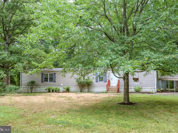 11407 Railroad Ln, Locust Grove, VA 22508