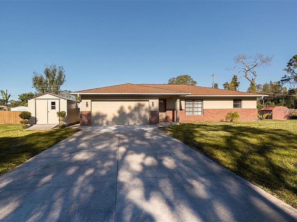 1st image of 216 Palmetto Dr