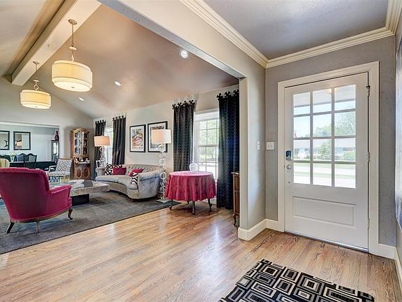 5th image of 1804 Dorchester Pl