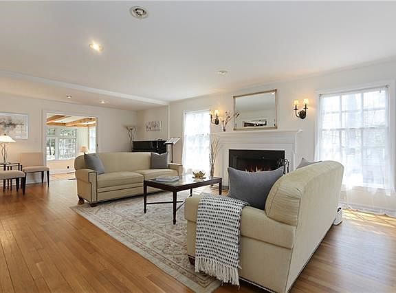 Large Living Room with Fireplace