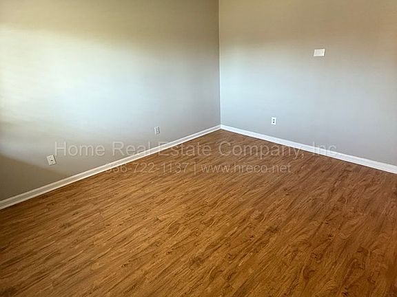 2nd image of 1000 Salisbury St #3A
