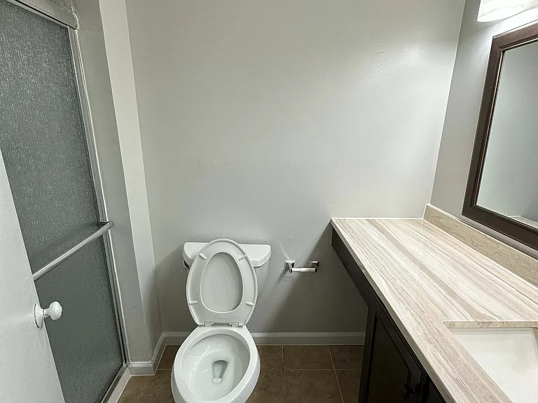 20 Regis Cir — Photo 24