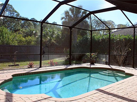 2nd image of 27050 Edenrock Ct