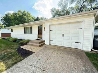 211 Magnolia Dr, Kokomo, IN 46901