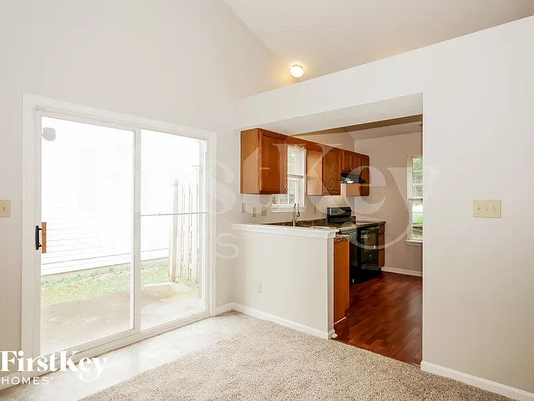 6843 Owls Nest Ct — Photo 6