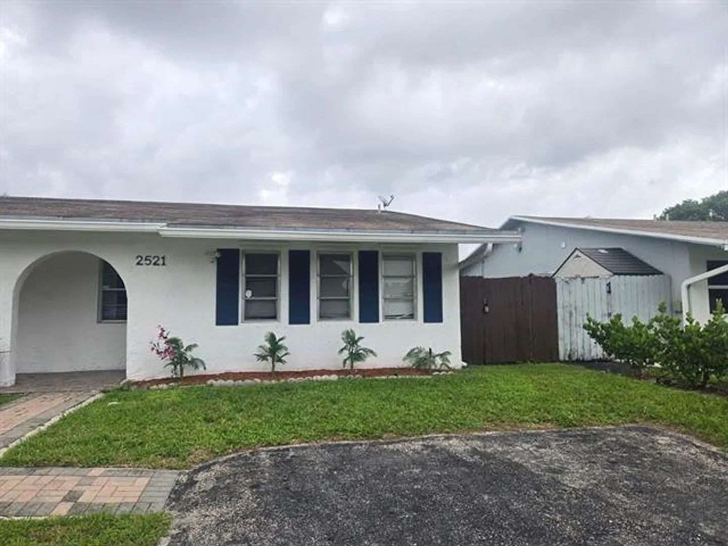 2521 SW 58th Mnr # 2521, Fort Lauderdale, FL 33312 — Photo 2