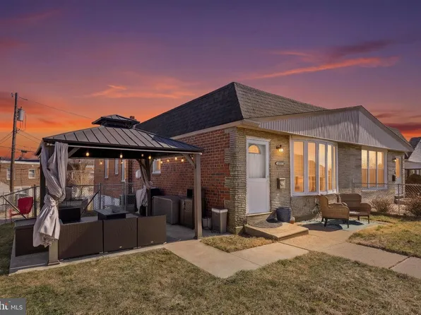 8557 Castor Ave, Philadelphia, PA 19152