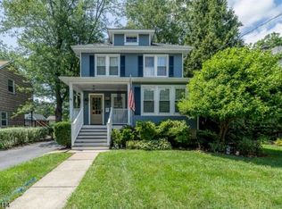 55 Hedges Ave, Chatham, NJ 07928