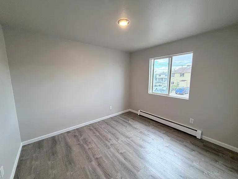 3246 Downey Ct #4 — Photo 3
