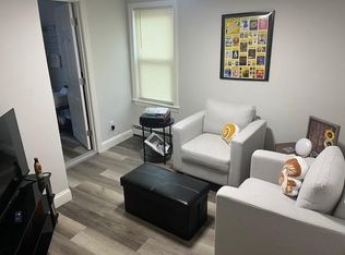 15 Rock St Unit 1, Bristol, RI 02809