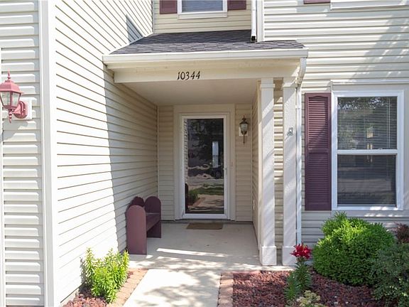 3rd image of 10344 Lee Stewart Ln