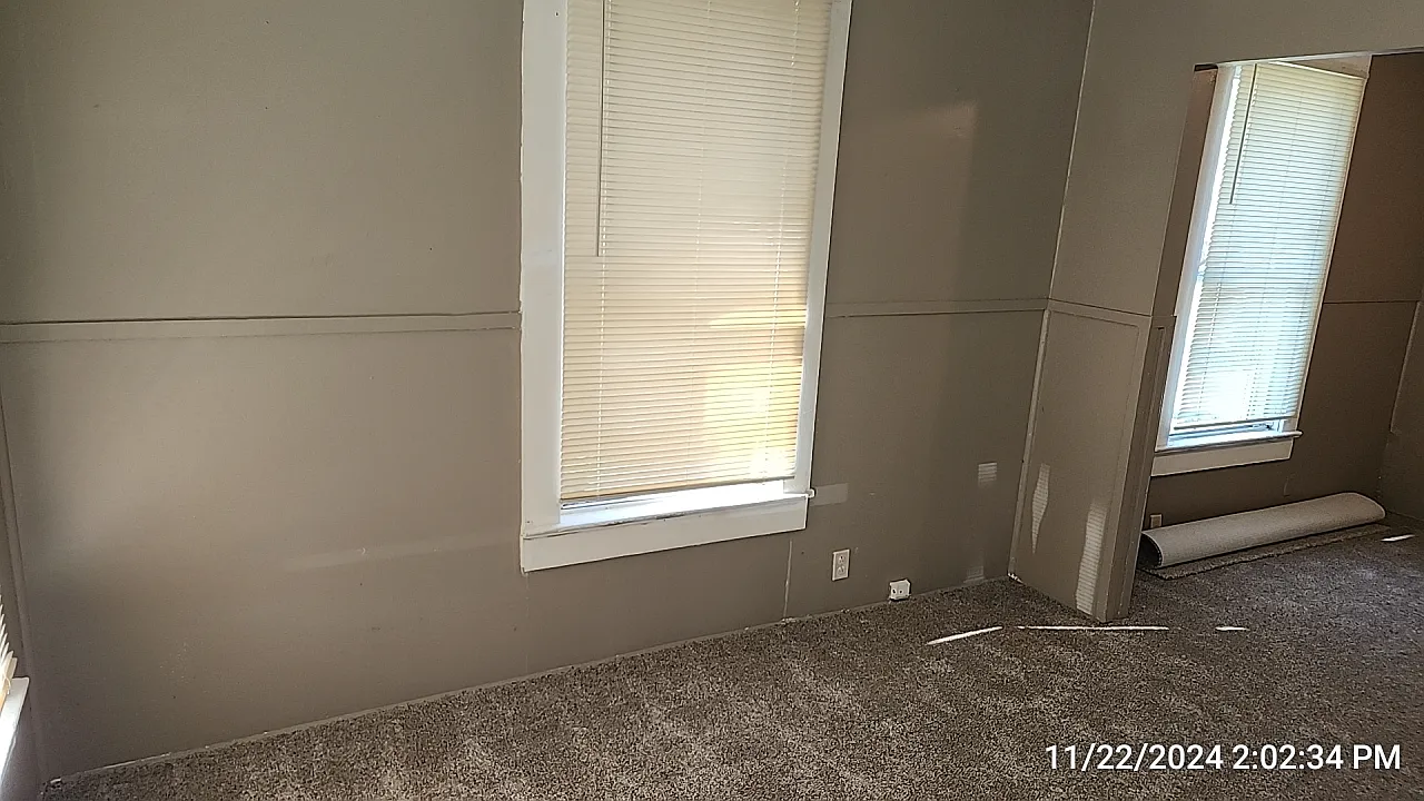 Bronson Street, 716 - 716 Bronson Street — Photo 3