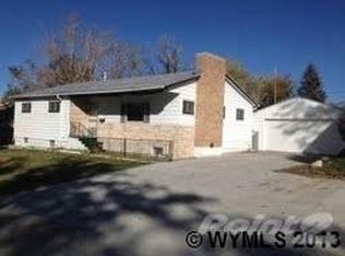 2055 S Cedar St, Casper, WY 82601